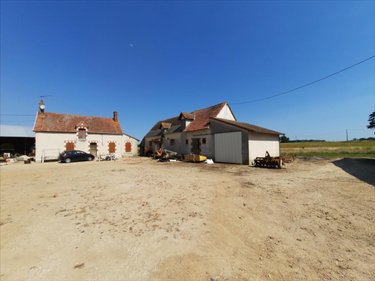Bien agricole a vendre Anjouin 36210 Indre  654000 euros