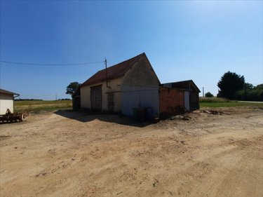 Bien agricole a vendre Anjouin 36210 Indre  654000 euros