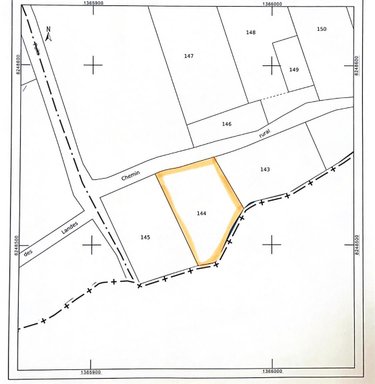 Bien agricole a vendre Neuville-en-Beaumont 50250 Manche  6600 euros