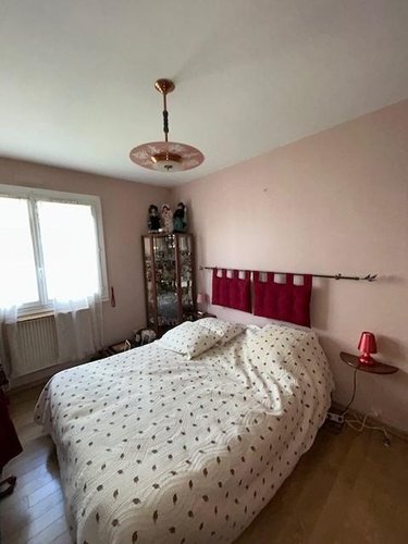 Appartement a vendre Clermont-Ferrand 63000 Puy-de-Dôme 80 m2 5 pièces 89680 euros
