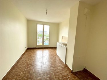 Location appartement Reims 51100 Marne 79 m2 3 pièces 790 euros