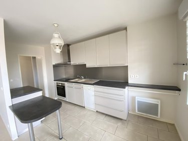 Appartement a vendre Loudéac 22600 Côtes-d'Armor 90 m2 4 pièces 198740 euros