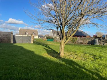 Terrain a batir a vendre Saint-Suliac 35430 Ille-et-Vilaine 660 m2  296115 euros