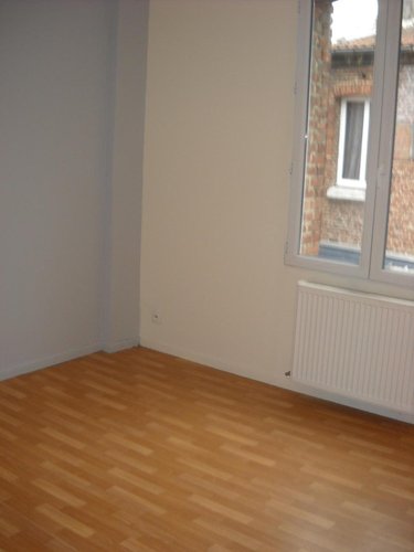Location maison Hénin-Beaumont 62110 Pas-de-Calais 70 m2 5 pièces 640 euros