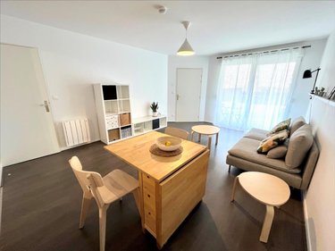 Location appartement Reims 51100 Marne 53 m2 2 pièces 811 euros
