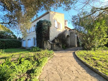 Maison a vendre Pierrelatte 26700 Drôme 256 m2 9 pièces 397000 euros