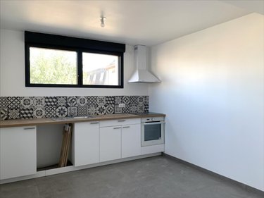 Location maison Reims 51100 Marne 88 m2 4 pièces 1250 euros