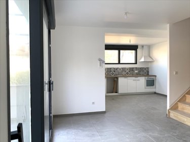 Location maison Reims 51100 Marne 88 m2 4 pièces 1250 euros