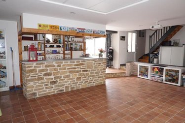 Maison a vendre Plouvorn 29420 Finistère 223 m2 8 pièces 343860 euros
