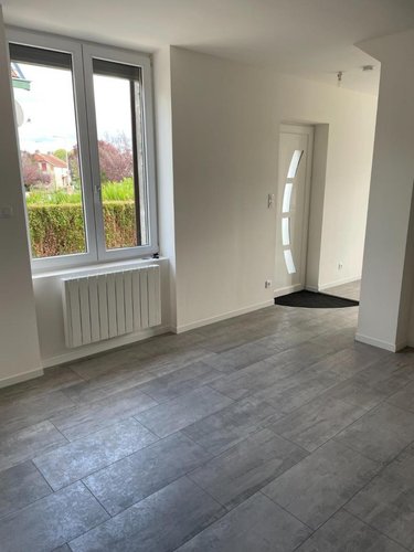 Location maison Tavaux 39500 Jura 65 m2 4 pièces 785 euros