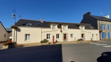 Maison a vendre Kergloff 29270 Finistère 260 m2 8 pièces 141750 euros