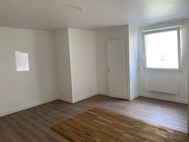 Location appartement Bezannes 51430 Marne 27 m2 1 pièce 420 euros
