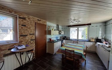 Maison a vendre Carhaix-Plouguer 29270 Finistère 143 m2 7 pièces 283500 euros