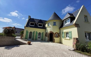 Maison a vendre Carhaix-Plouguer 29270 Finistère 143 m2 7 pièces 283500 euros