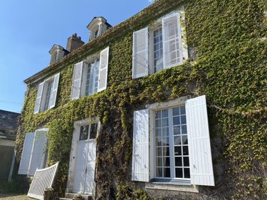 Maison a vendre Les Hauts-d'Anjou 49330 Maine-et-Loire 264 m2 11 pièces 379900 euros