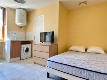 Location appartement Ambérieu-en-Bugey 01500 Ain 14 m2 1 pièce 400 euros