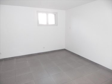 Location maison Montsenelle 50250 Manche 96 m2 4 pièces 686 euros