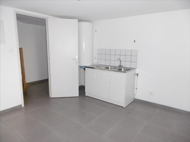 Location maison Montsenelle 50250 Manche 96 m2 4 pièces 686 euros