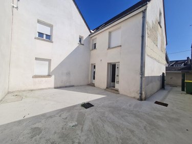 Location appartement Montoire-sur-le-Loir 41800 Loir-et-Cher 68 m2 3 pièces 590 euros