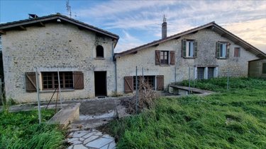 Maison a vendre Jonzac 17500 Charente-Maritime 379 m2 14 pièces 199500 euros