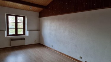 Maison a vendre Jonzac 17500 Charente-Maritime 379 m2 14 pièces 199500 euros