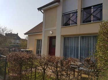 Location maison Le Neubourg 27110 Eure 67 m2 4 pièces 763 euros