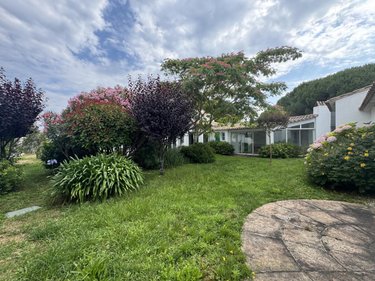 Maison a vendre Le Bois-Plage-en-Ré 17580 Charente-Maritime 192 m2 8 pièces 1764600 euros