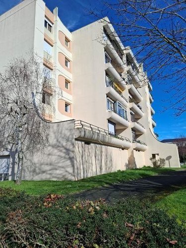 Appartement a vendre Angers 49000 Maine-et-Loire 85 m2 4 pièces 194250 euros