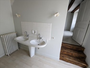 Appartement a vendre Richelieu 37120 Indre-et-Loire 101 m2 4 pièces 97500 euros