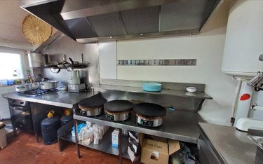 Immeuble a vendre Carhaix-Plouguer 29270 Finistère 120 m2  304500 euros