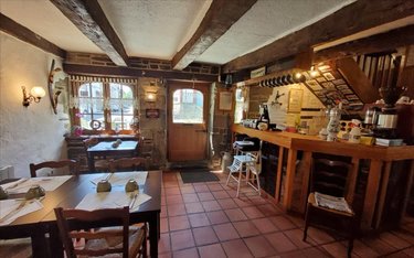 Immeuble a vendre Carhaix-Plouguer 29270 Finistère 120 m2  304500 euros