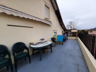 Immeuble a vendre Vieux-Charmont 25600 Doubs 371 m2  273000 euros