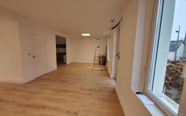 Location fonds et murs commerciaux Carhaix-Plouguer 29270 Finistère 42 m2  1270 euros