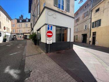 Fonds et murs commerciaux a vendre Bourg-en-Bresse 01000 Ain 37 m2  100000 euros