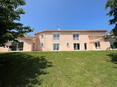 Maison a vendre Bourg-en-Bresse 01000 Ain 280 m2 8 pièces 700000 euros
