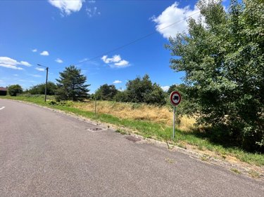 Terrain a batir a vendre Saint-Loup-sur-Semouse 70800 Haute-Saône 3421 m2  74000 euros