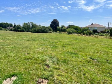 Terrain a batir a vendre Saint-Loup-sur-Semouse 70800 Haute-Saône 3421 m2  74000 euros