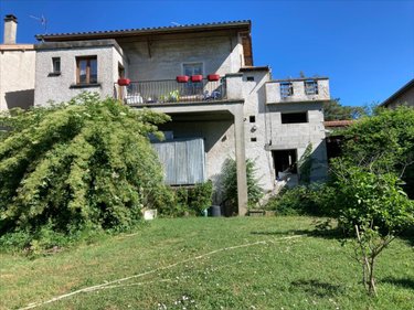 Immeuble a vendre Balan 01360 Ain 365 m2  886000 euros