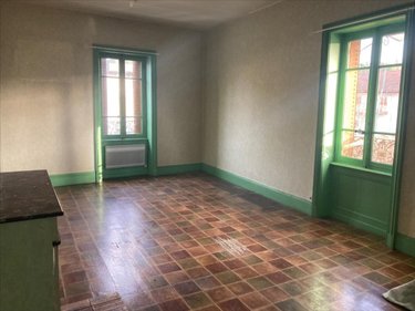 Immeuble a vendre Balan 01360 Ain 365 m2  886000 euros