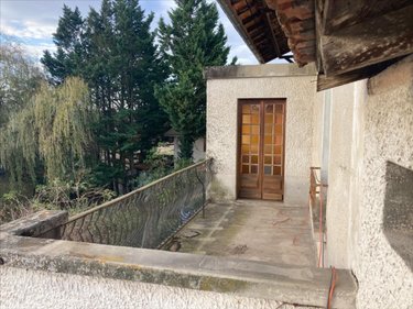 Immeuble a vendre Balan 01360 Ain 365 m2  886000 euros