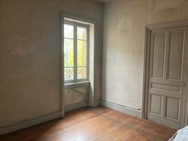 Immeuble a vendre Balan 01360 Ain 365 m2  886000 euros