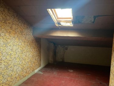 Immeuble a vendre Balan 01360 Ain 365 m2  886000 euros