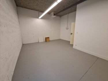 Fonds et murs commerciaux a vendre Vendôme 41100 Loir-et-Cher 602 m2  250000 euros