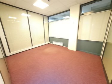 Fonds et murs commerciaux a vendre Vendôme 41100 Loir-et-Cher 602 m2  250000 euros