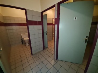 Fonds et murs commerciaux a vendre Vendôme 41100 Loir-et-Cher 602 m2  250000 euros