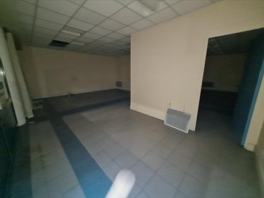 Fonds et murs commerciaux a vendre Vendôme 41100 Loir-et-Cher 602 m2  250000 euros