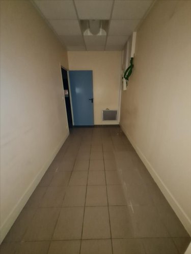 Fonds et murs commerciaux a vendre Vendôme 41100 Loir-et-Cher 602 m2  250000 euros