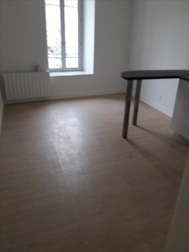 Location appartement Bourg-en-Bresse 01000 Ain 19 m2 1 pièce 499 euros