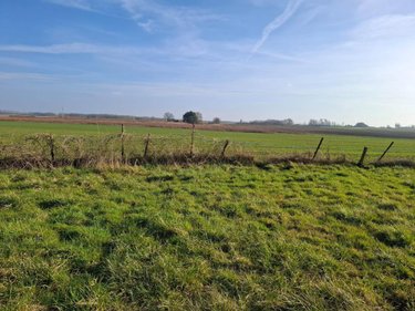 Terrain a batir a vendre Beuvraignes 80700 Somme 1431 m2  27000 euros