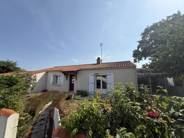 Maison a vendre Martinet 85150 Vendée 104 m2  197700 euros